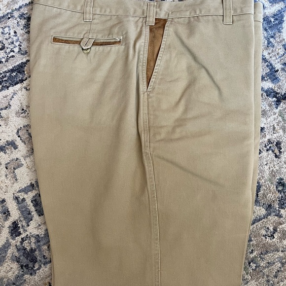 Men’s Orvis Khaki Pants - Picture 8 of 8